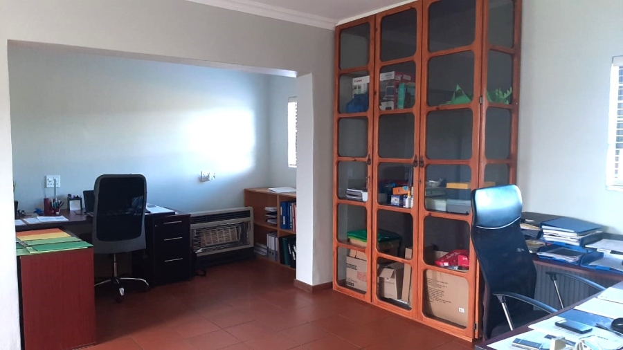 4 Bedroom Property for Sale in Bethlehem Free State